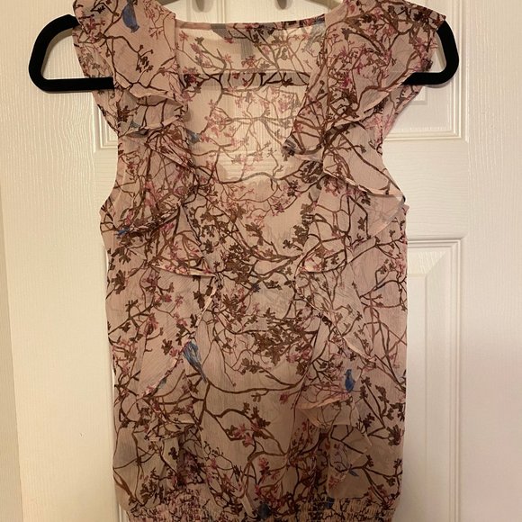 Sleeveless Flowy Bird Print Blouse - Picture 2 of 2